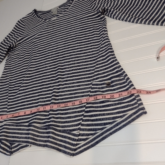 Múltiples women's striped top size (M) - Picture 10 of 12